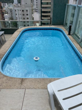 Cobertura duplex com piscina privativa centro